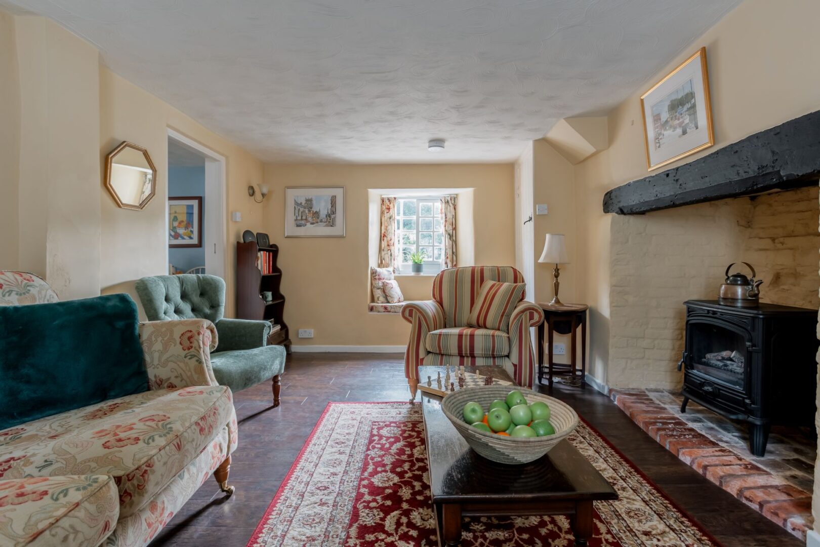 Elizabeth Cottage image