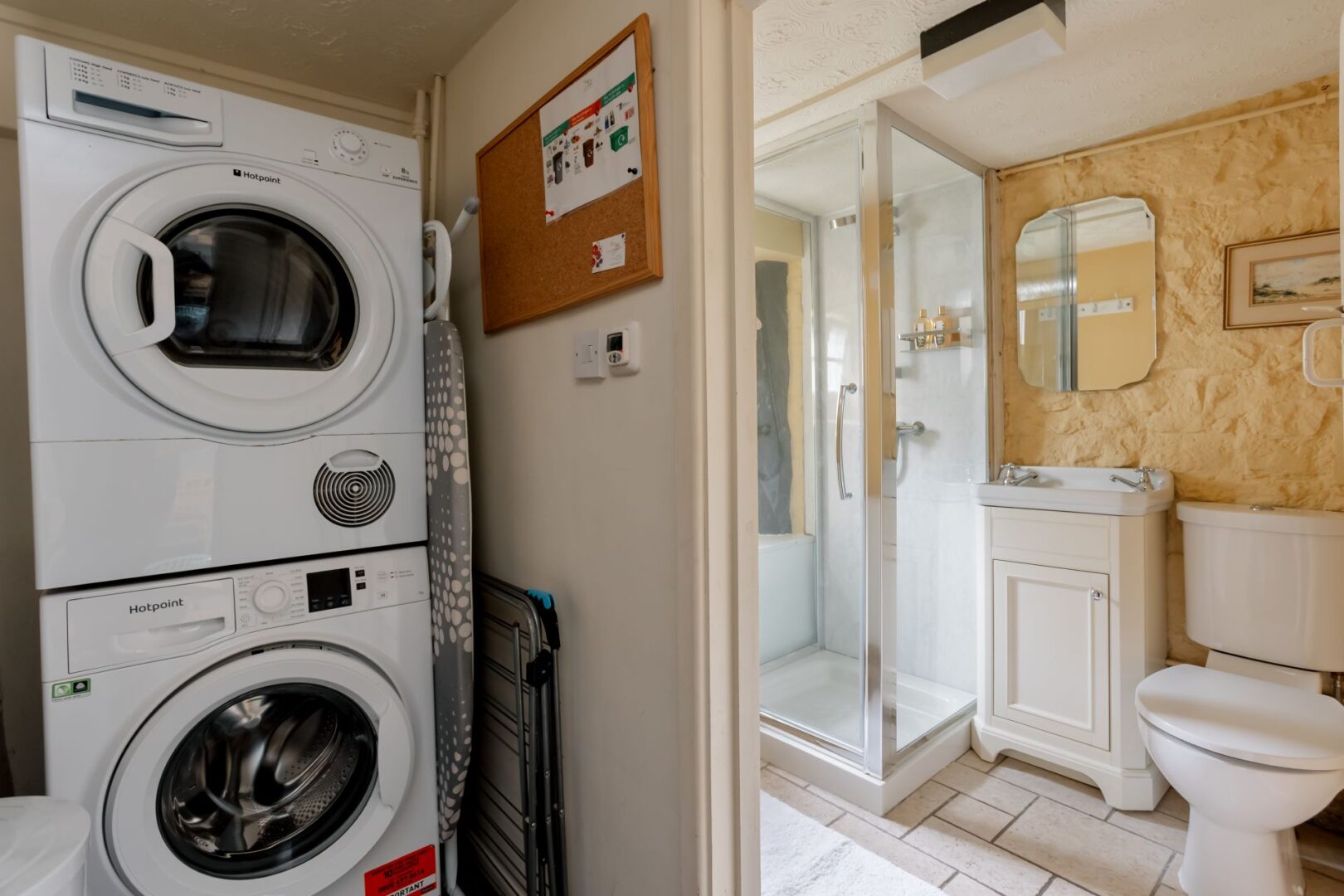 Elizabeth Cottage image