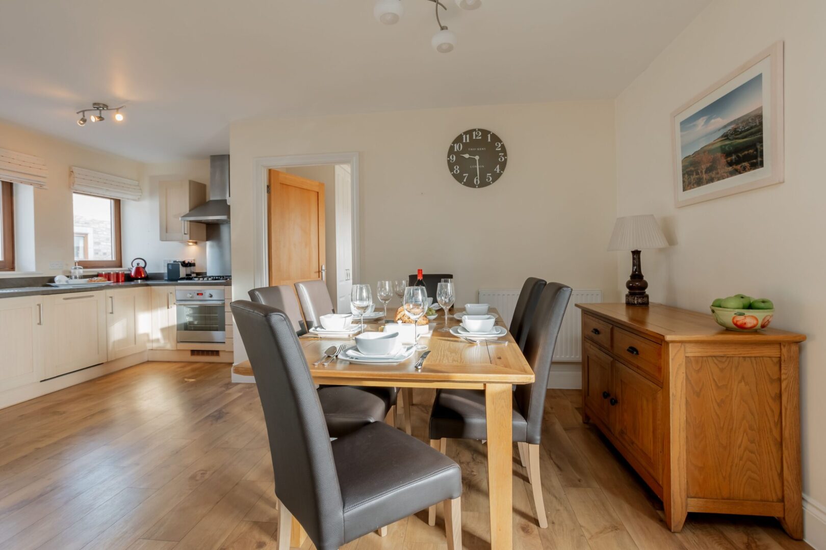 Newton Manor Grange image