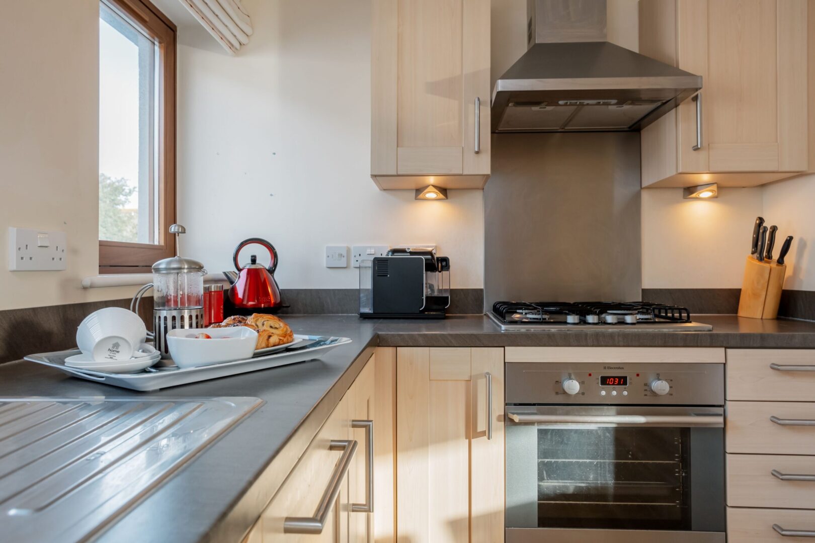 Newton Manor Grange image