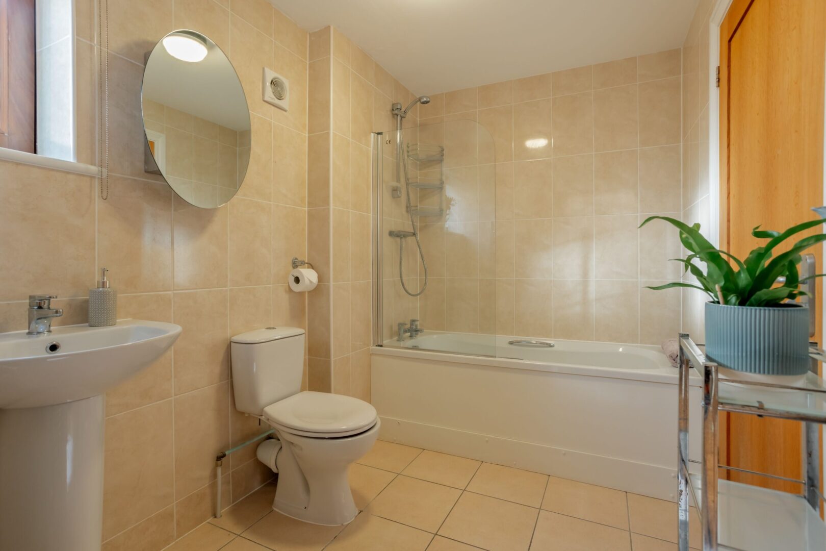 Newton Manor Grange image