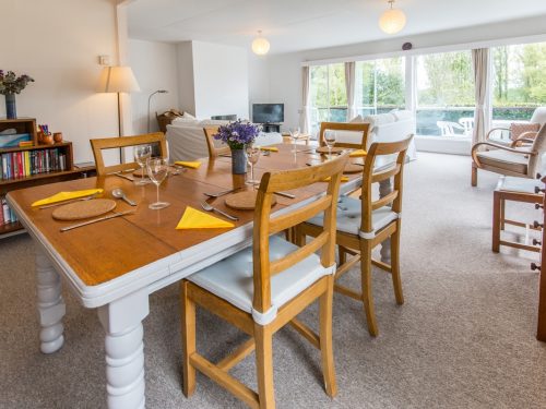 Little Westport Holiday Cottage Dining Table