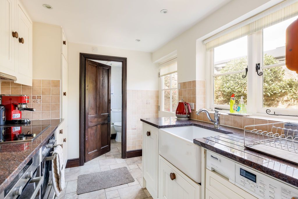 Bronte Cottage image