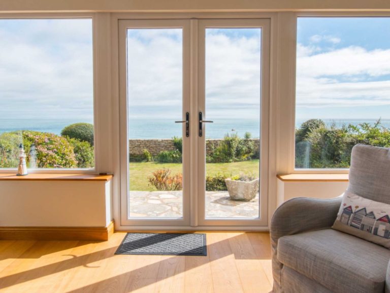 Cottages with sea views