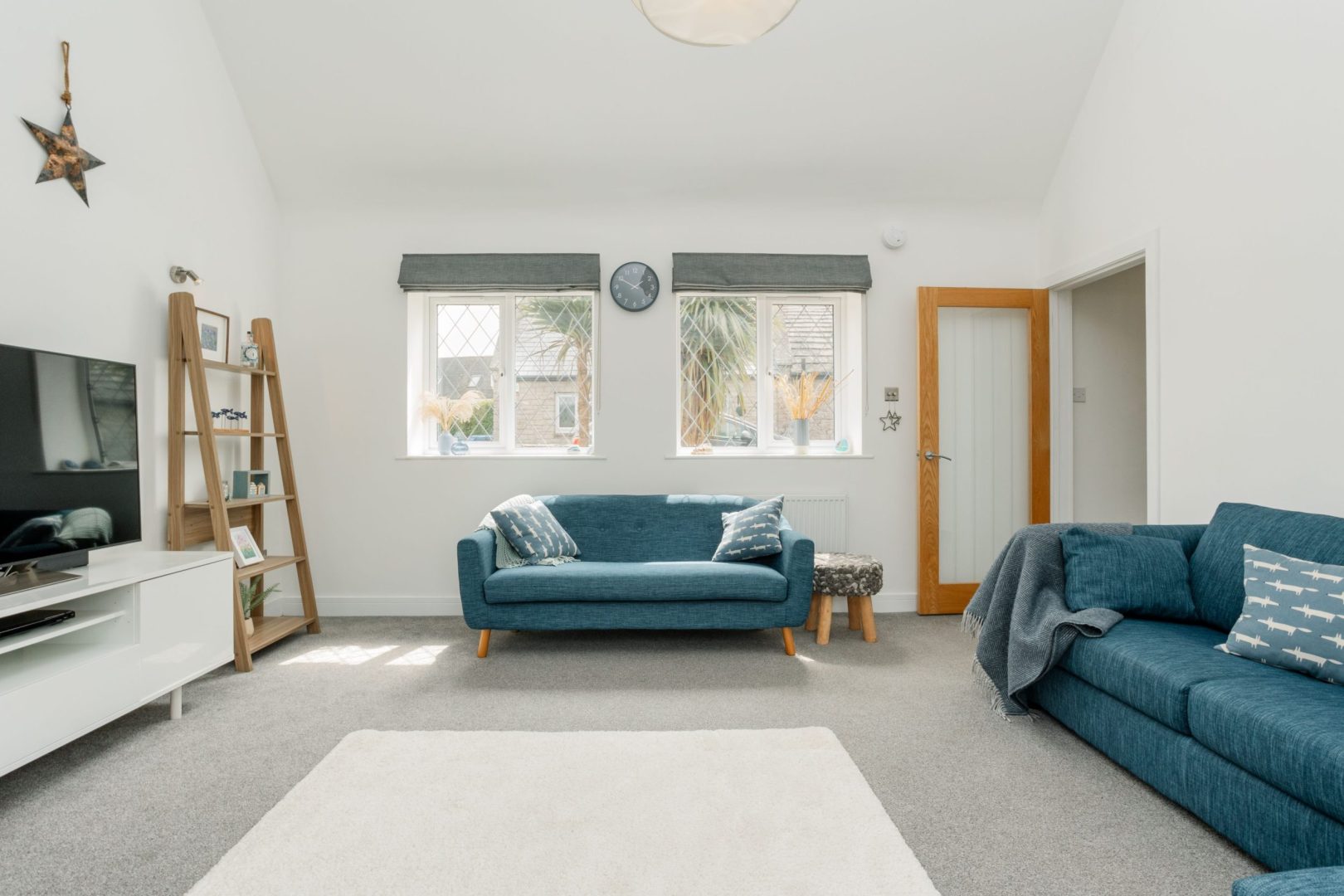 Ridgeview Cottage image