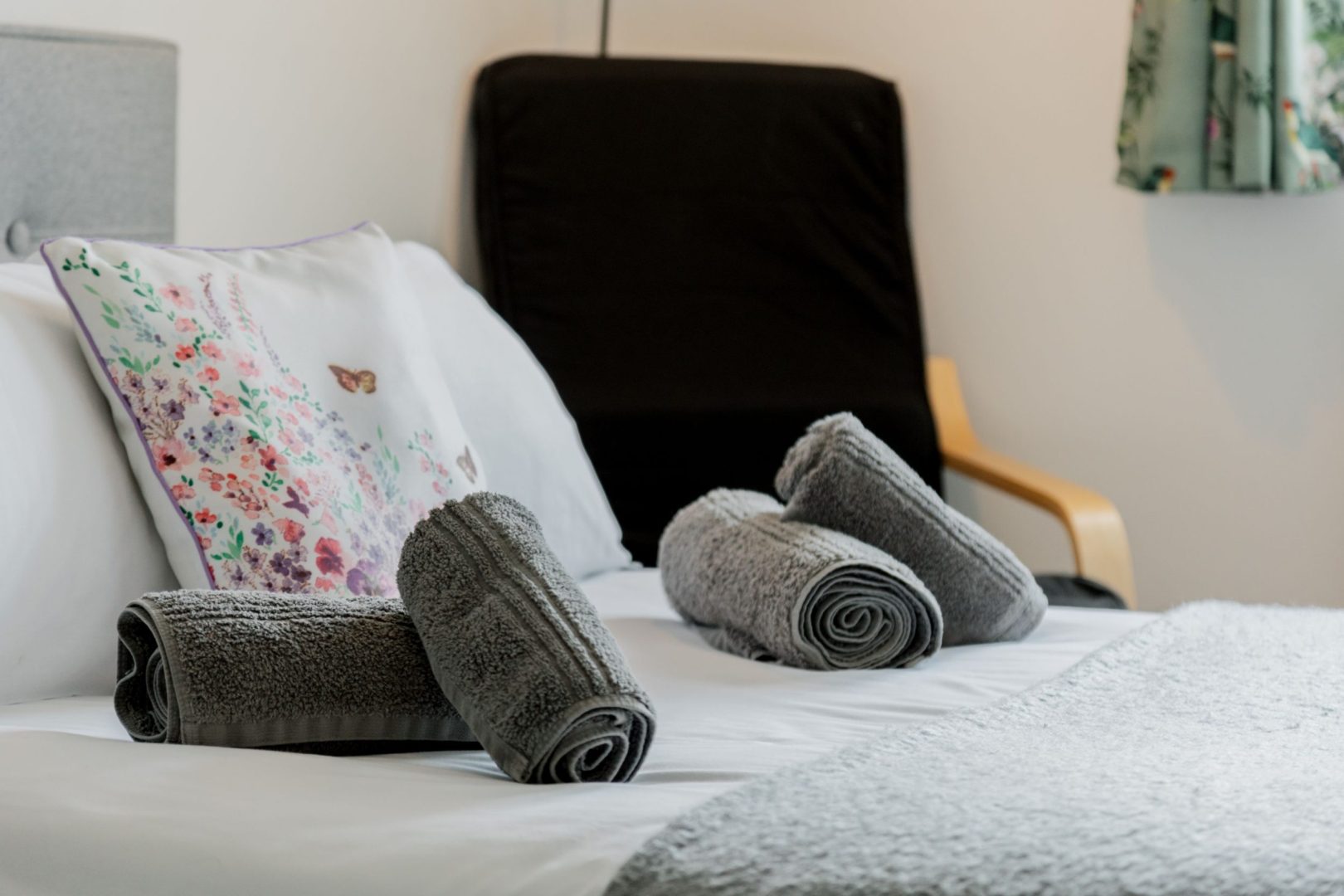 Ridgeview Cottage image