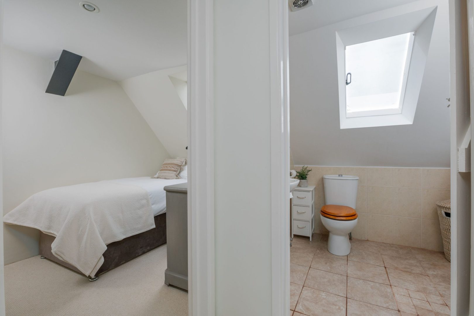 Castle View House image