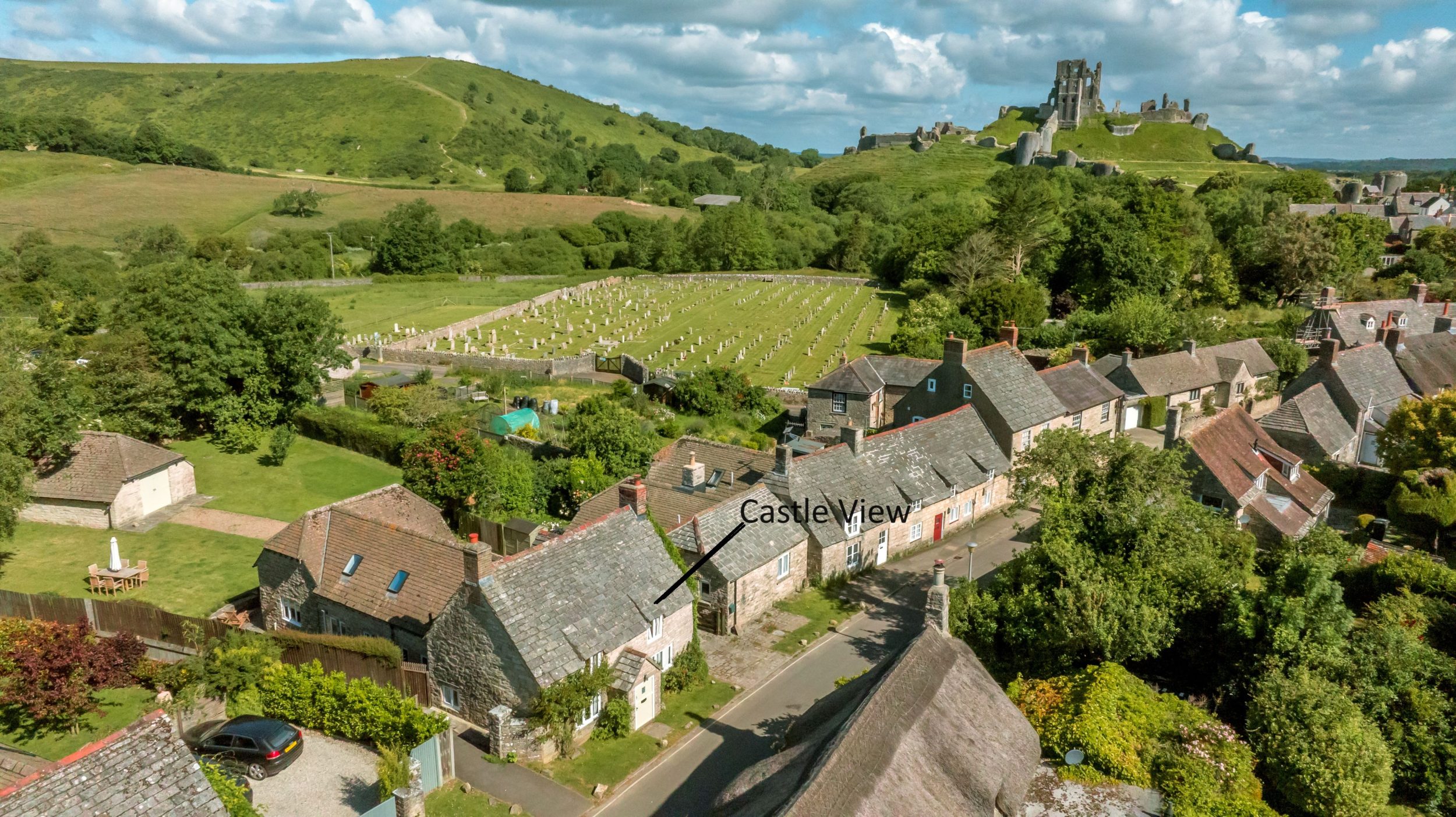 castle-view-house-corfe-castle-sleeps-9-baby