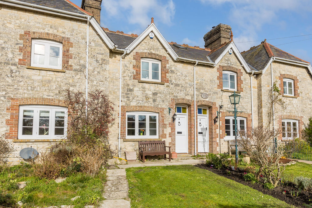 holiday cottage in sutton poyntz