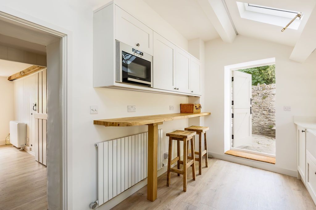 Honeysuckle Cottage image