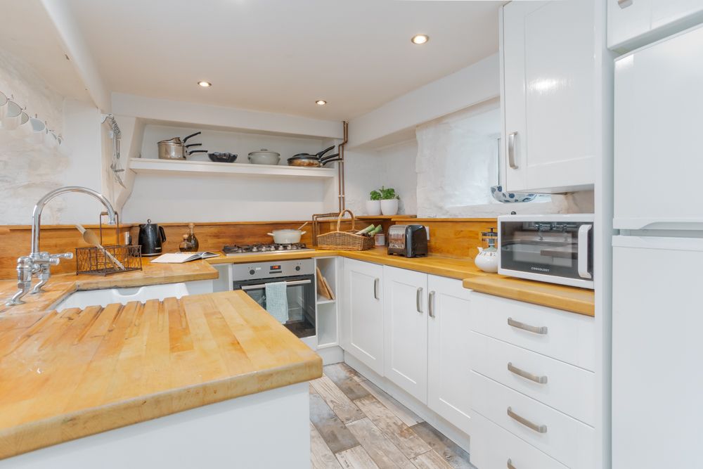 Old Stone House image