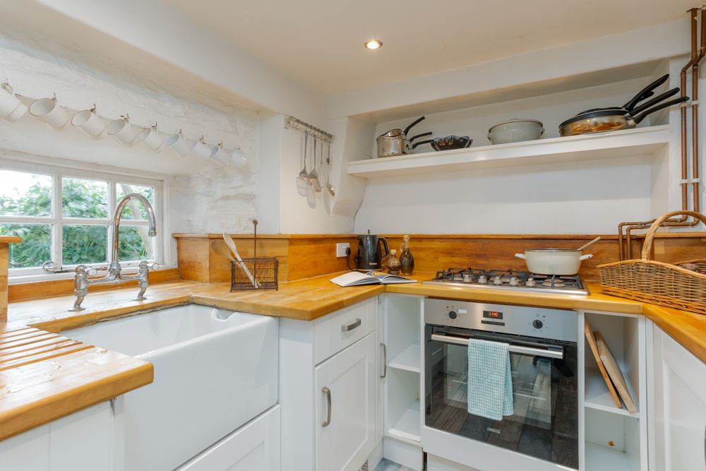 Old Stone House image