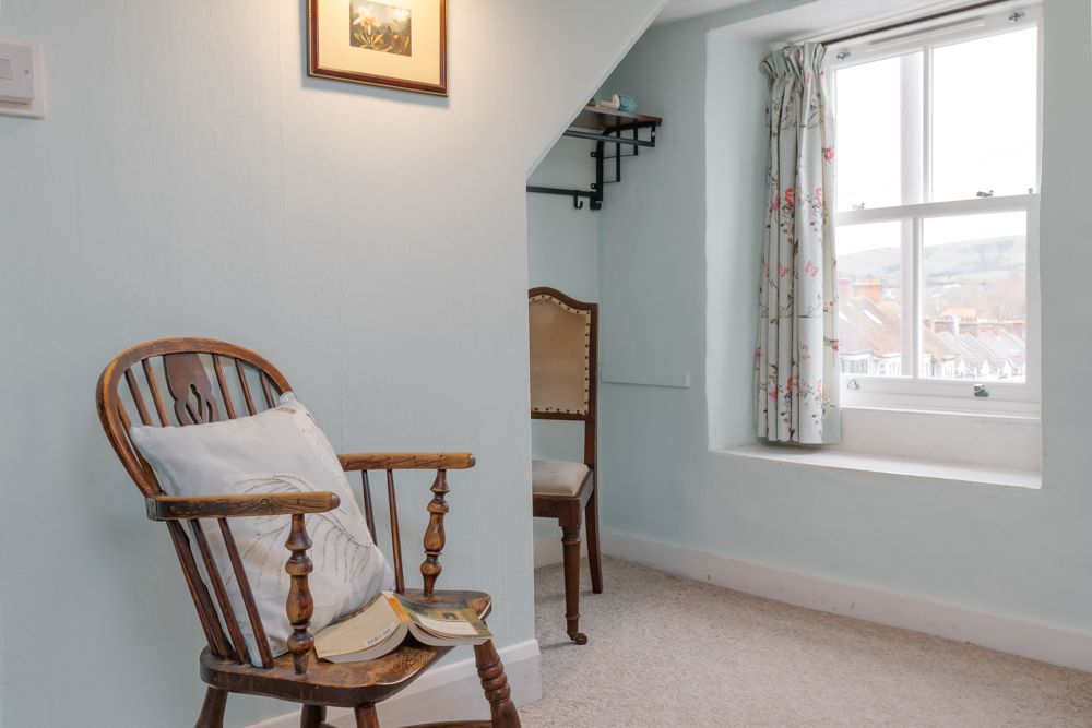 Old Stone House image