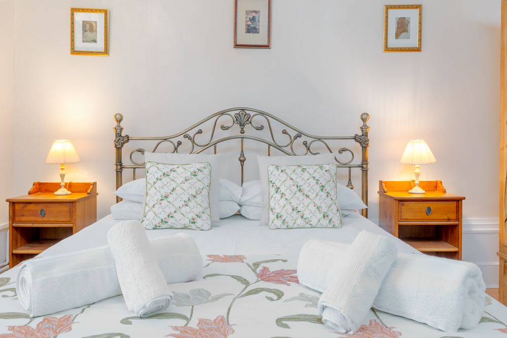 Old Stone House image