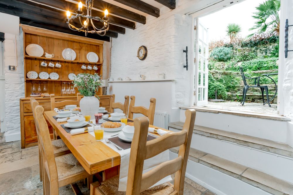 Old Stone House image