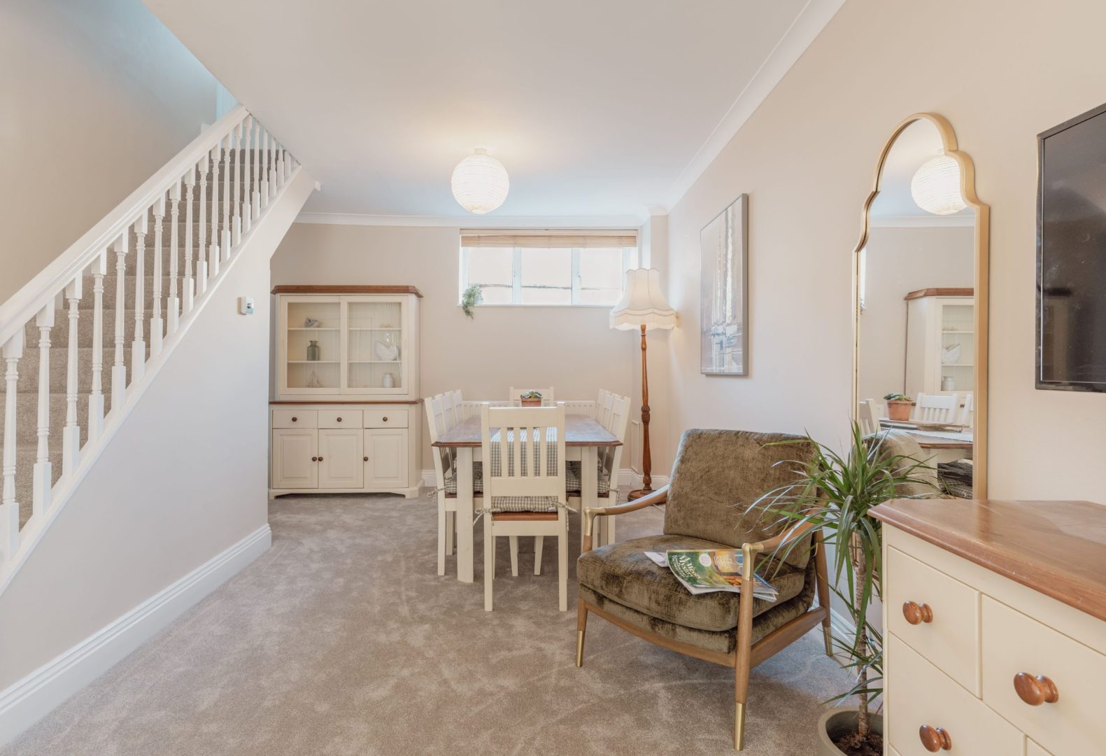 Compass Cottage image