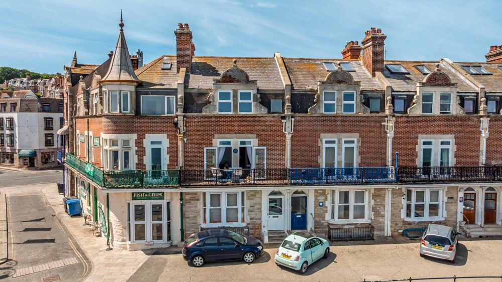Balcony Apartment image