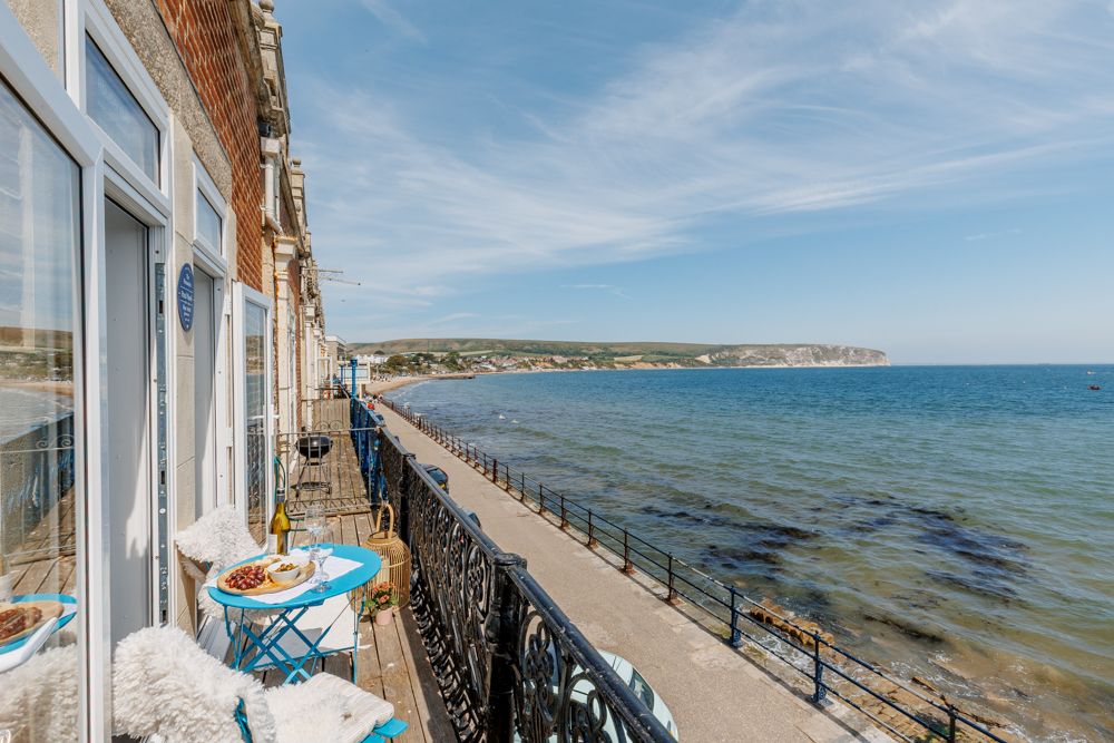 Balcony Apartment image