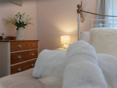 Angel Cottage image