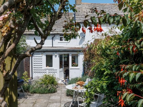 Angel Cottage image