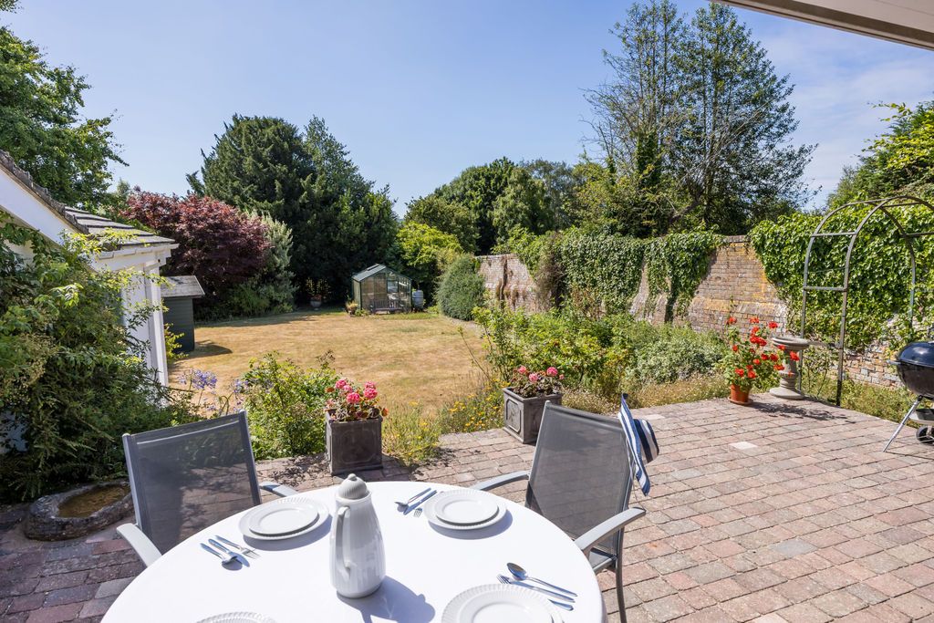 Old Orchard House image