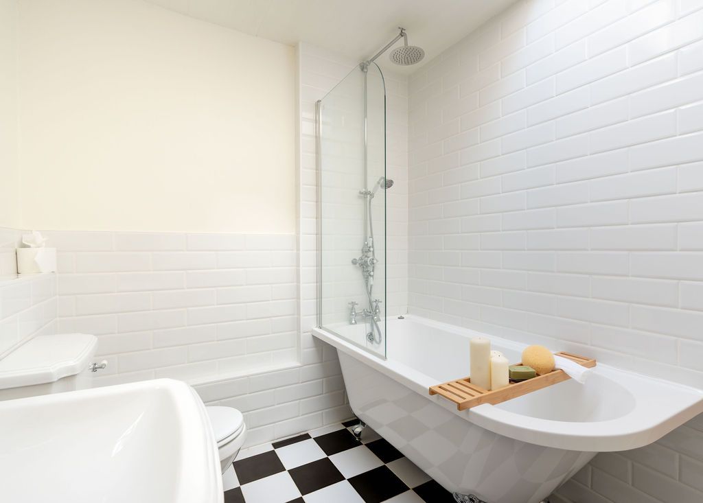 Bucknowle Lodge image