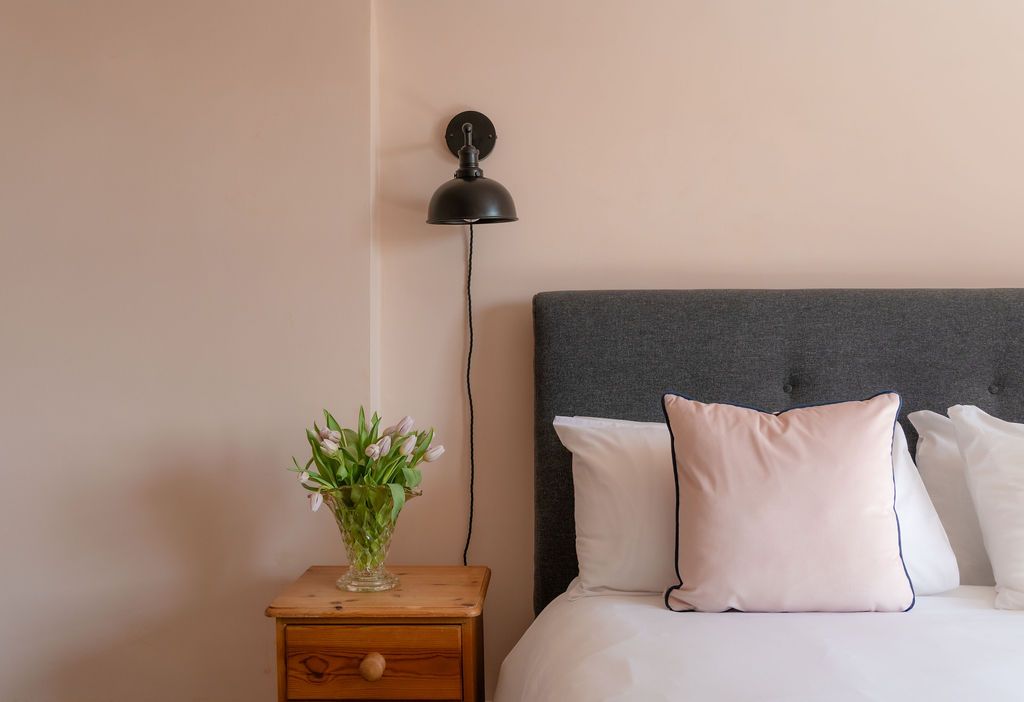 Bucknowle Lodge image