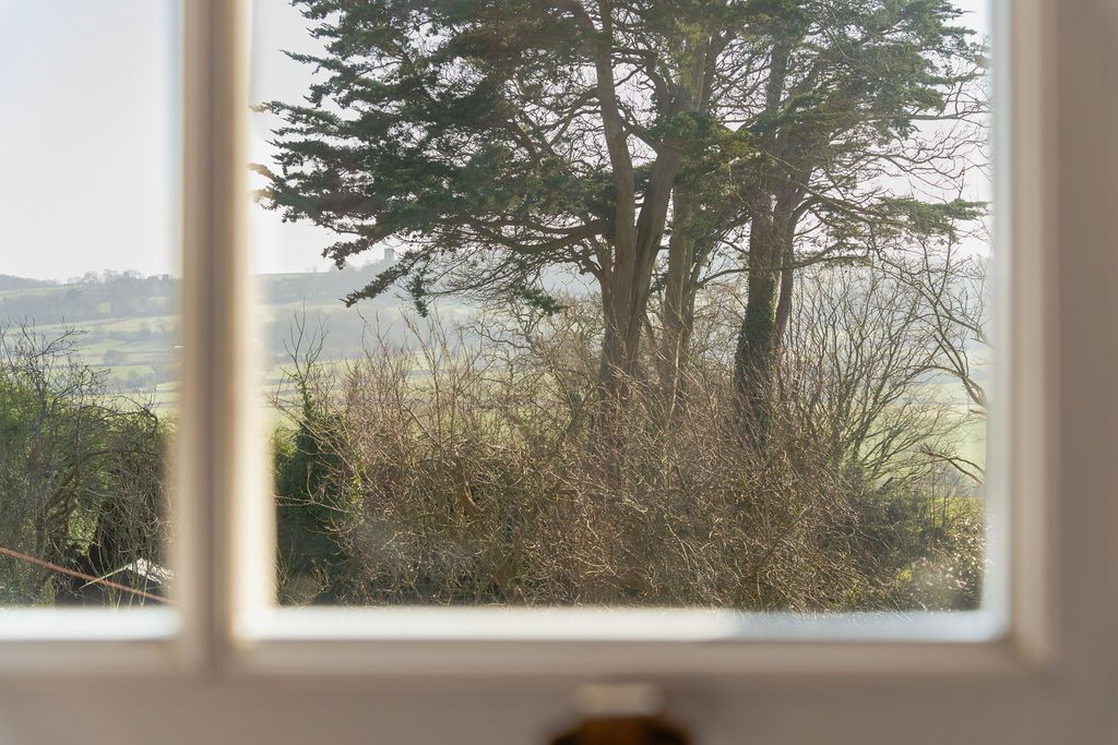 Bucknowle Lodge image