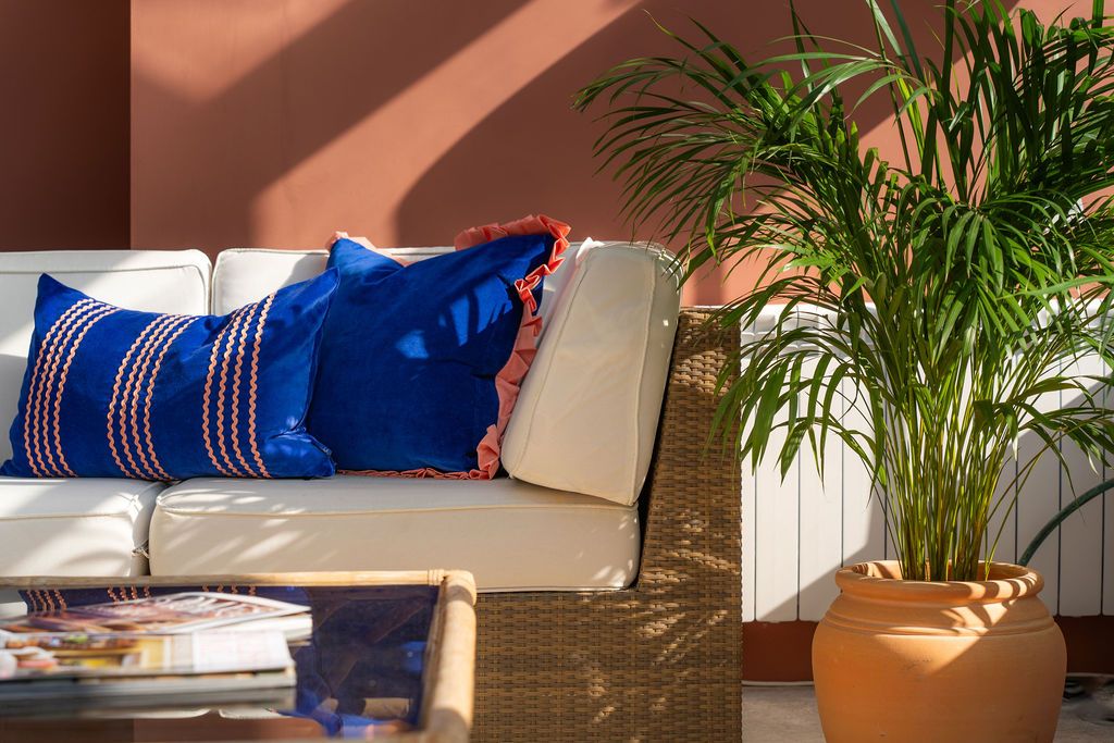 Bucknowle Lodge image