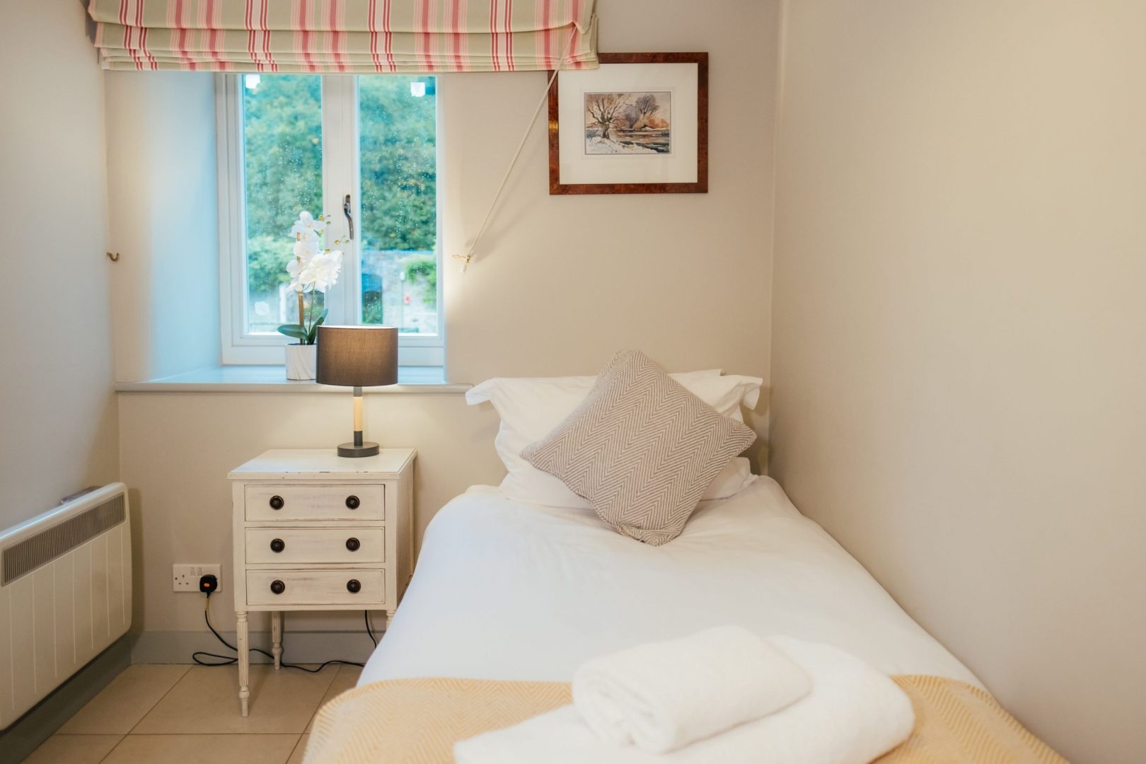 Bluebell Cottage image