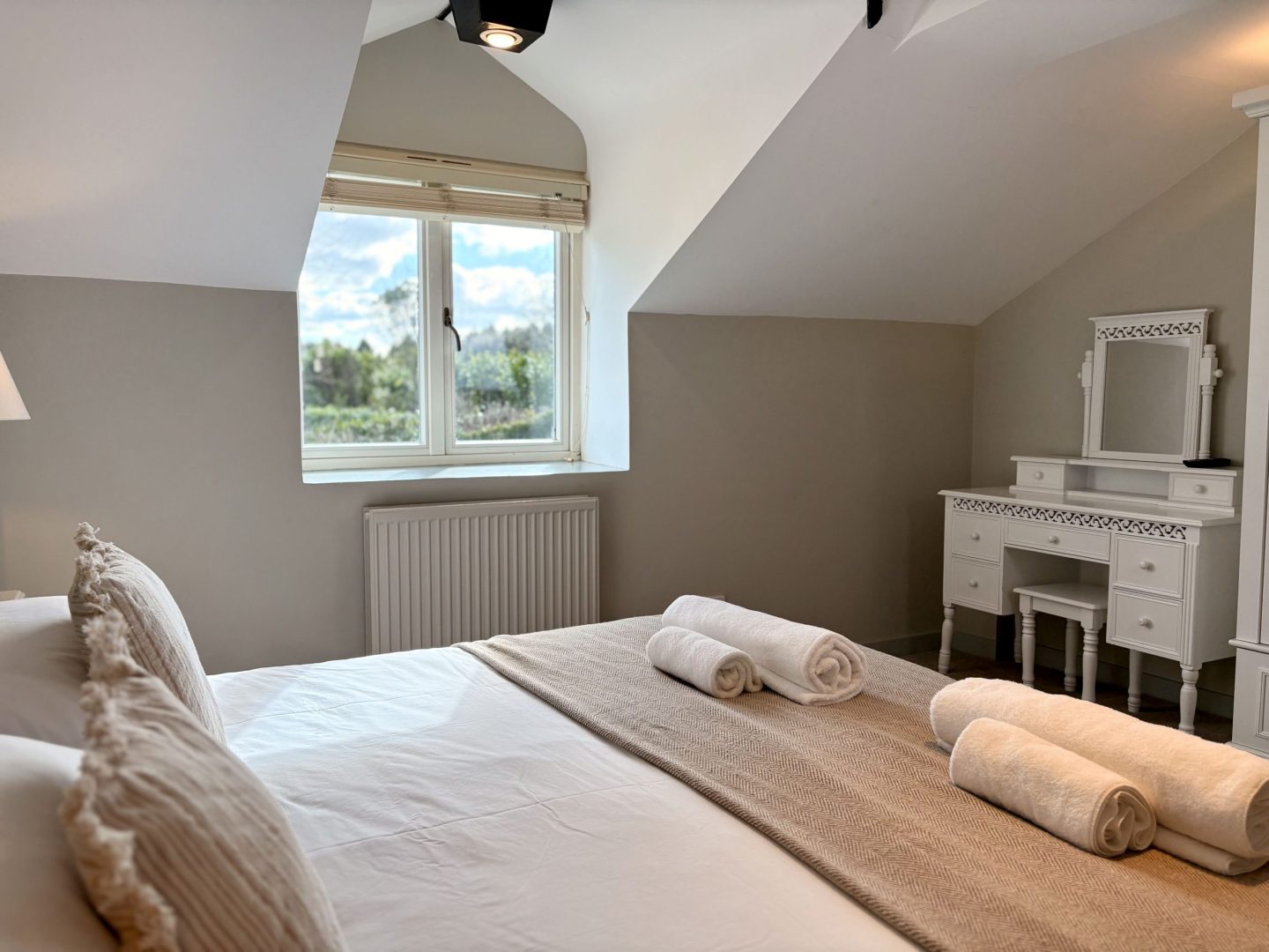 Foxglove Cottage image