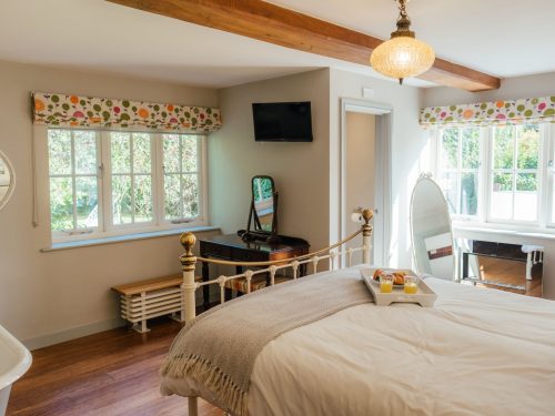 Snowdrop Cottage image