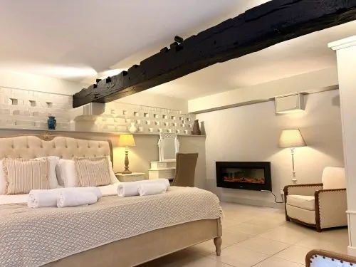 Poppy Cottage image