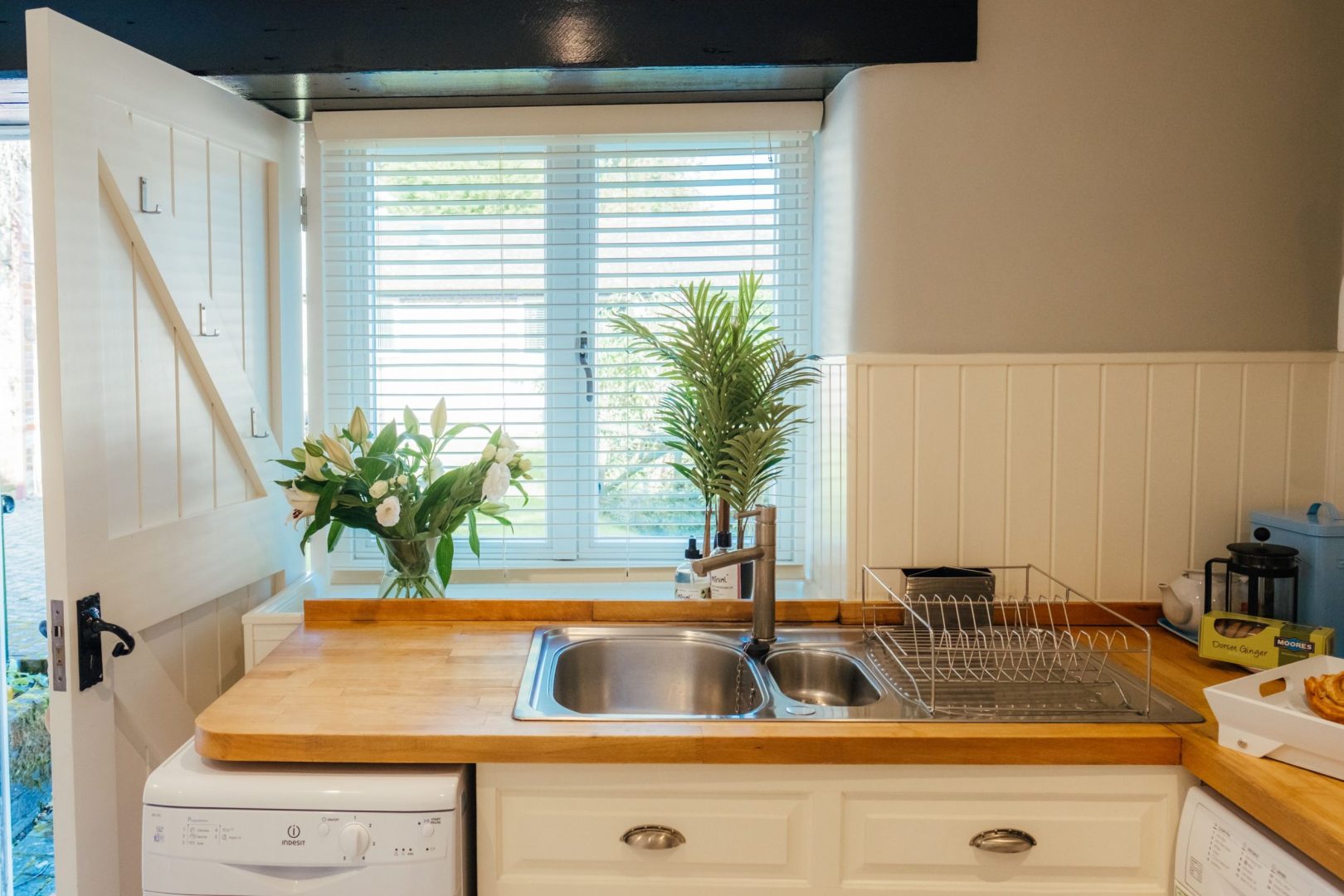 Sweet Pea Cottage image