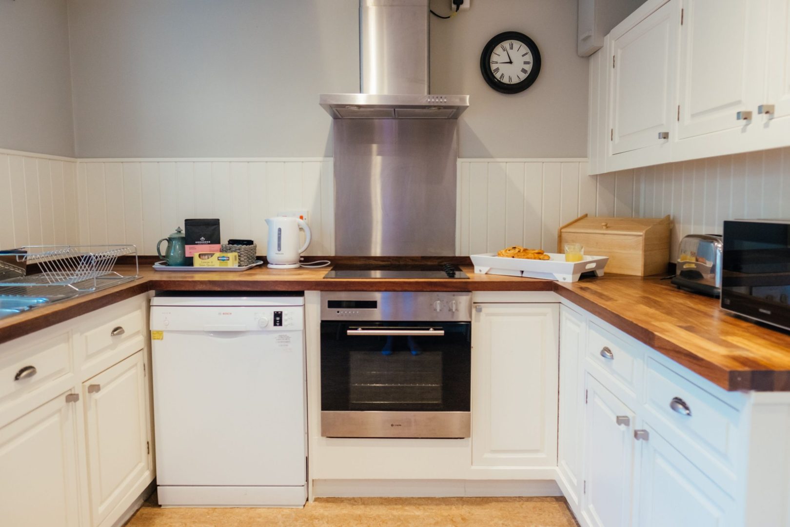 Wisteria Cottage image