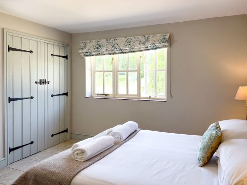 Lilac Cottage image