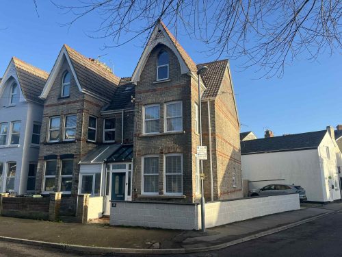 Beachway House exterior Weymouth holiday cottage