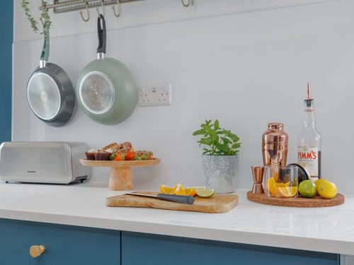 Cooking utensils icon kitchen facility