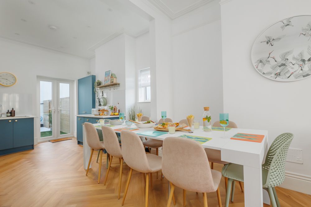 Beachway House dining area interior