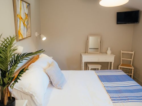 Jasmine Cottage image