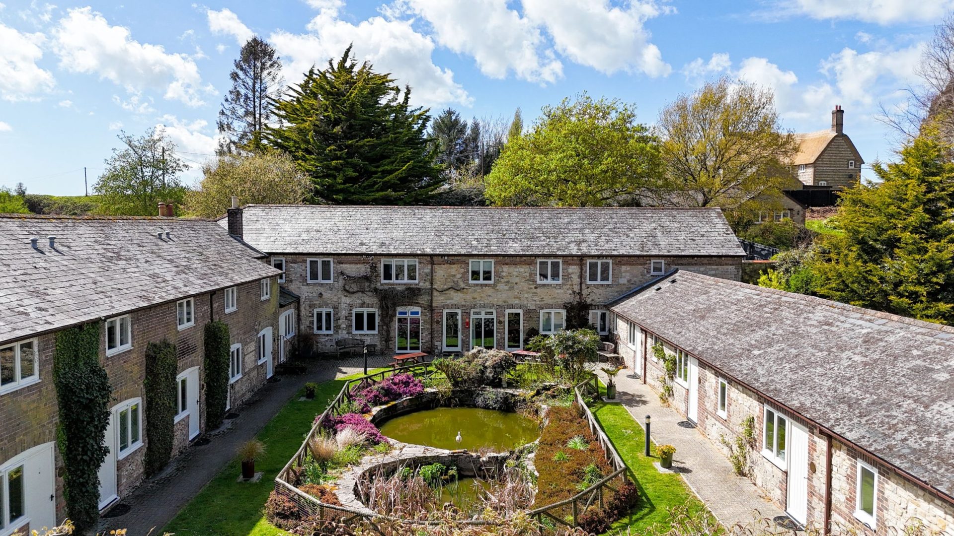 Primrose Cottage image