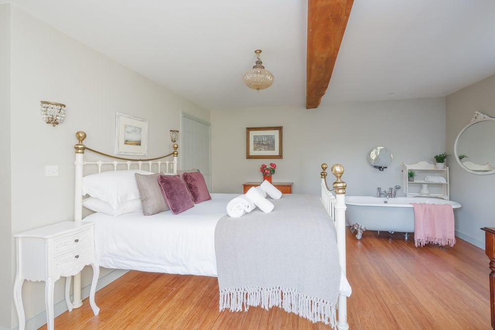 Snowdrop Cottage image