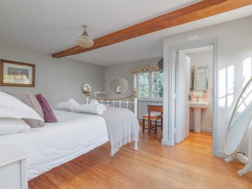 Snowdrop Cottage image