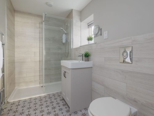 Snowdrop Cottage image