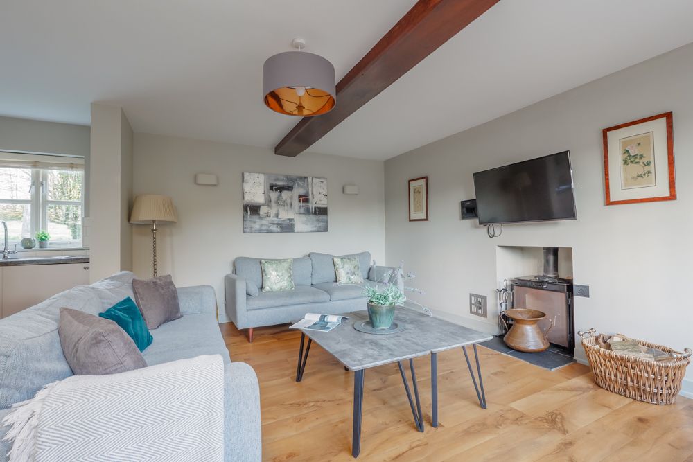 Snowdrop Cottage image