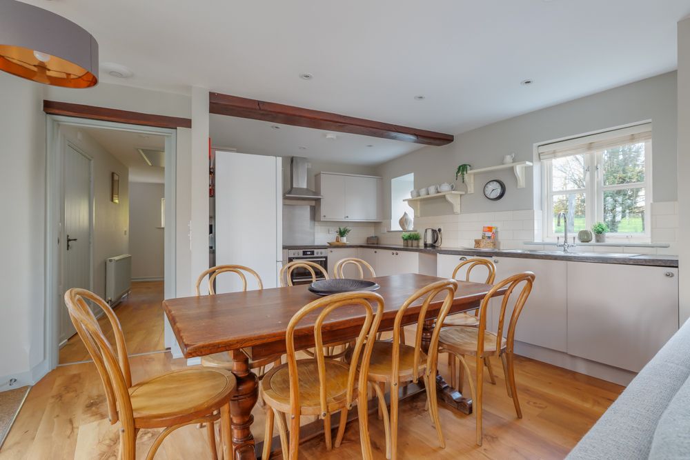 Snowdrop Cottage image