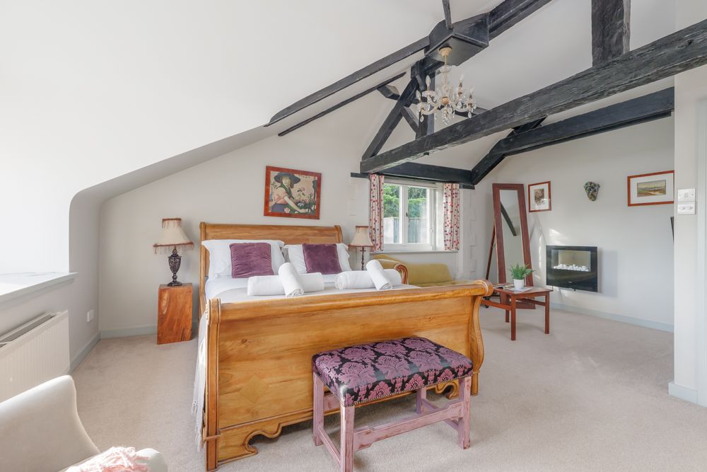 Foxglove Cottage image