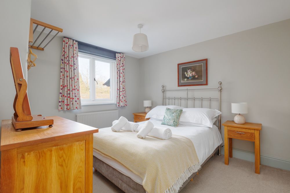 Foxglove Cottage image