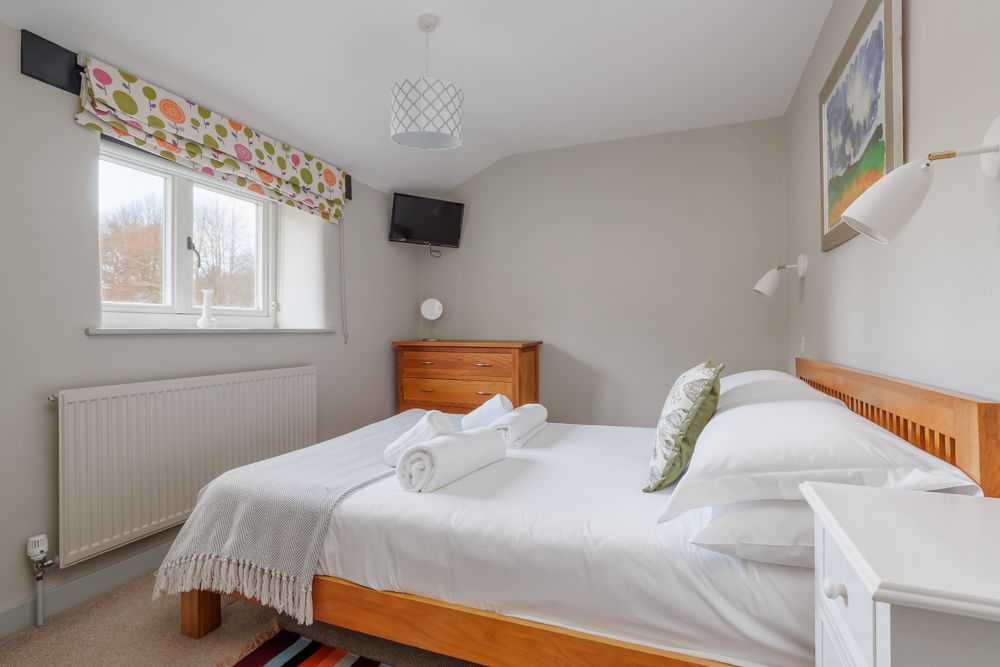 Wisteria Cottage image