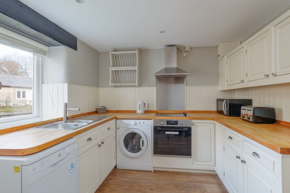 Sweet Pea Cottage image